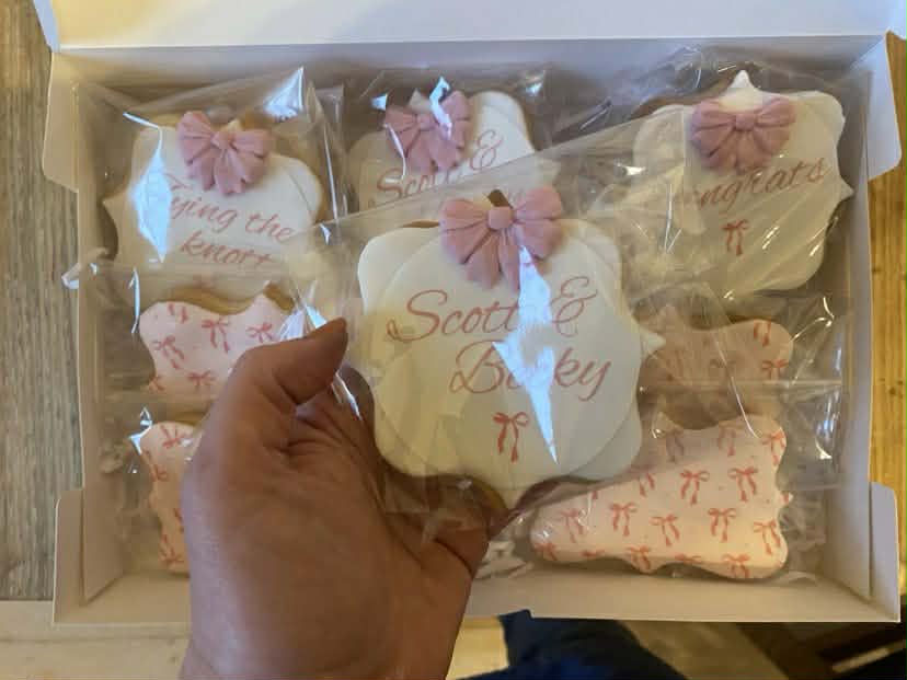 Pink Bow Personalised Engagement/Wedding Edible Cookie Toppers