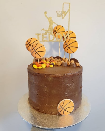 Basketball Cake & Cupcake Toppers